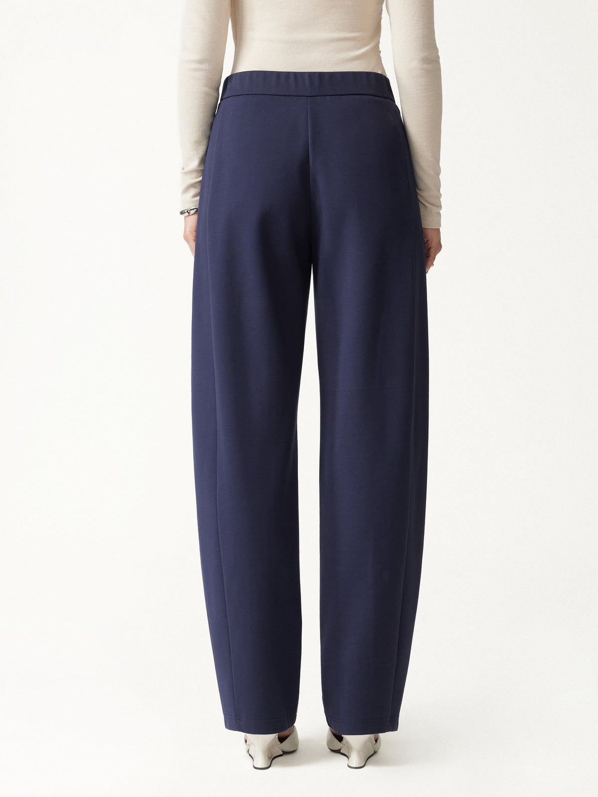 Ponte Low-Rise Ankled Barrel Pants with Pockets