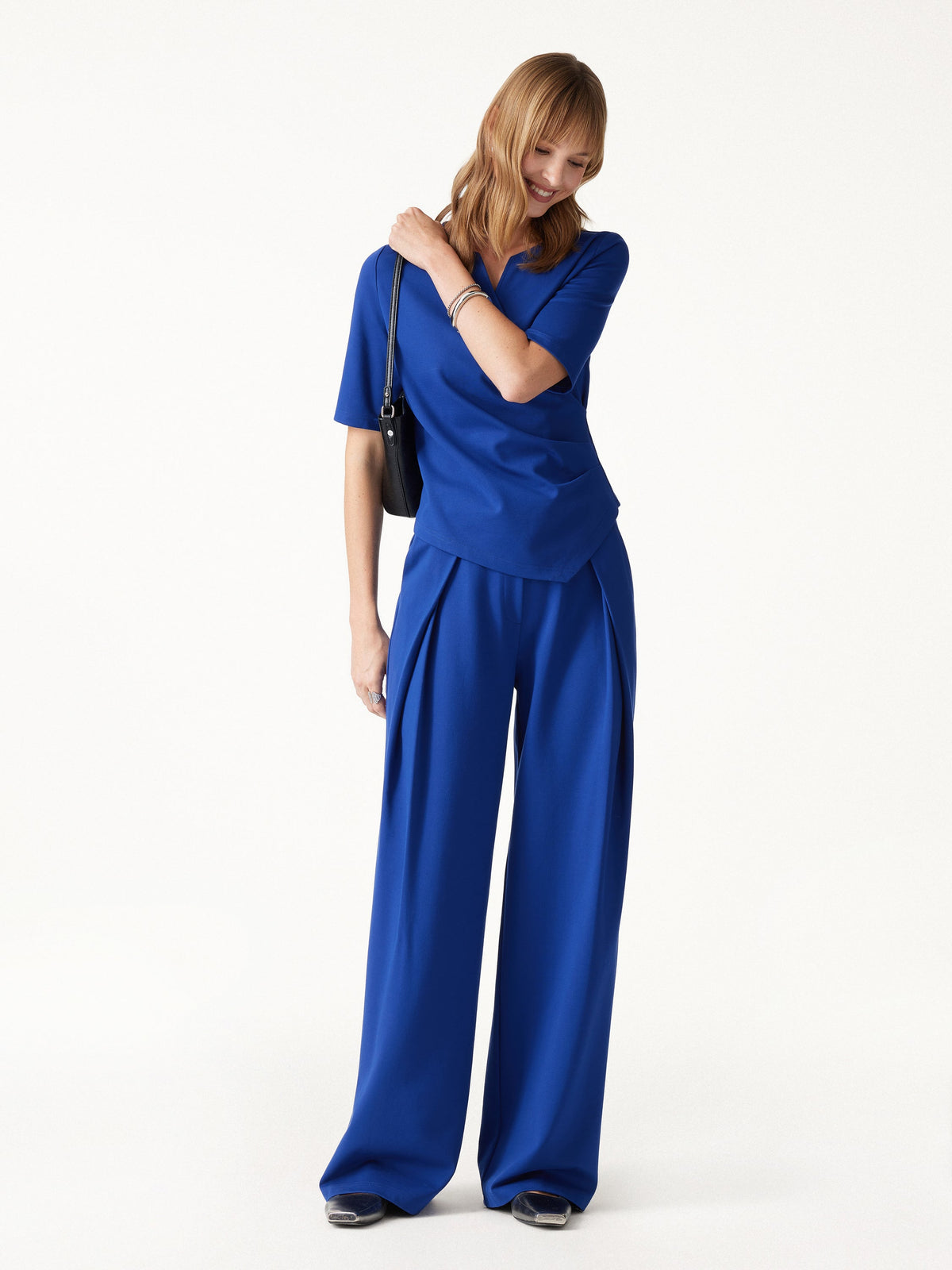 2Pcs Set Surplice Elbow Sleeve Top & Mid-Rise  Wide-Leg Tuck Pants with Pockets